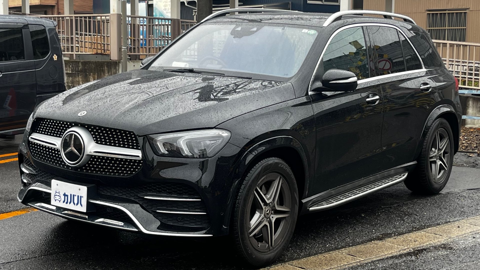 MERCEDES-BENZ GLE-CLASS GLE400D 4MATIC SPORT - View 1