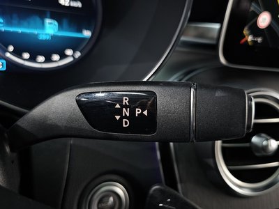 MERCEDES-BENZ GLC - 9