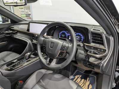 TOYOTA CROWN SPORT - 4