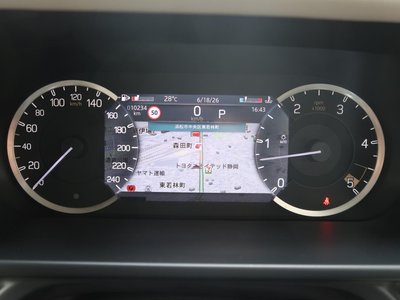 LAND ROVER DEFENDER - 9