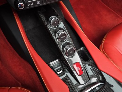 2019 Ferrari PORTOFINO — миниатюра 12