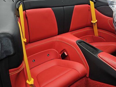 2019 Ferrari PORTOFINO — миниатюра 16
