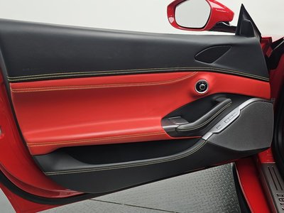 2019 Ferrari PORTOFINO — миниатюра 14