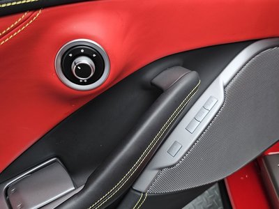 2019 Ferrari PORTOFINO — миниатюра 24