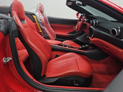2019 Ferrari PORTOFINO — миниатюра 13
