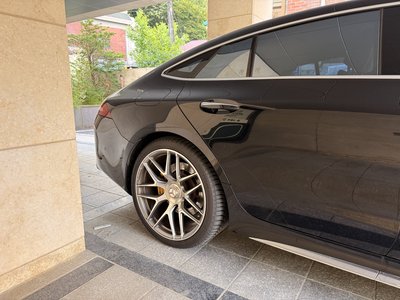 صورة 6 لـ 2023 Mercedes-BENZ GT AMG