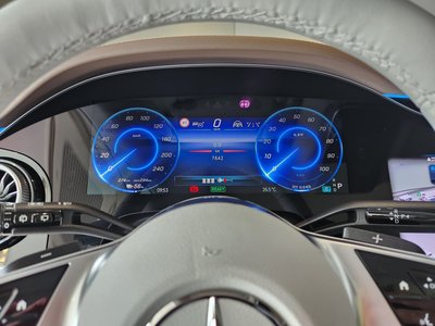 صورة مصغرة 13 لـ 2025 Mercedes-BENZ EQE
