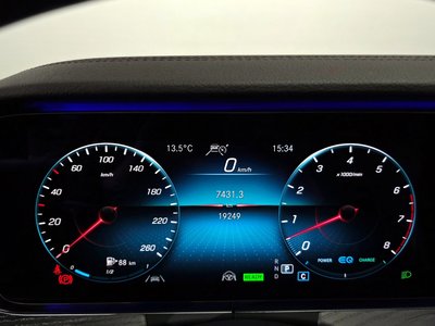 MERCEDES-BENZ CLS - 8