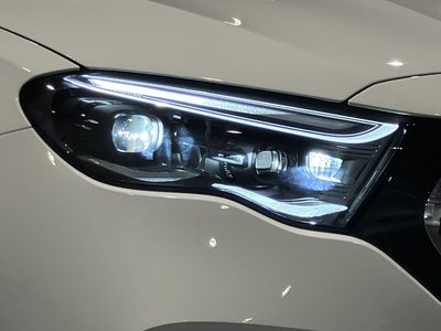 صورة مصغرة 35 لـ 2025 Mercedes-BENZ E-CLASS