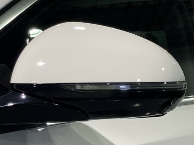 صورة مصغرة 45 لـ 2025 Mercedes-BENZ E-CLASS