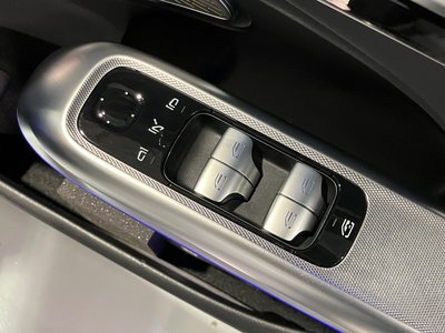 صورة مصغرة 70 لـ 2025 Mercedes-BENZ E-CLASS