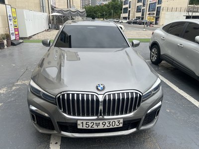 BMW 7 SERIES - 1