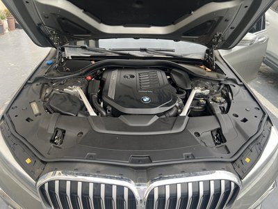 BMW 7 SERIES - 8