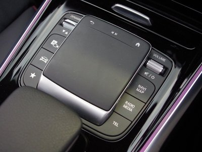 2023 Mercedes-BENZ GLB thumbnail 22