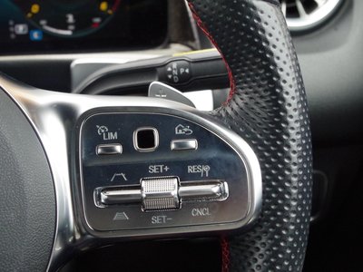 2023 Mercedes-BENZ GLB thumbnail 11