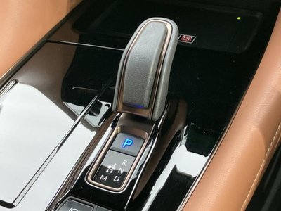 2025 Toyota VELLFIRE — миниатюра 18