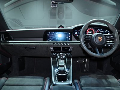 صورة 2 لـ 2023 Porsche 911