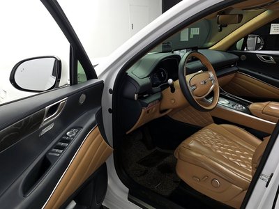 GENESIS GV80 - 10