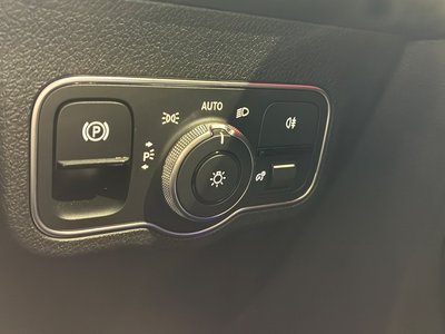 2023 Mercedes-BENZ GLB thumbnail 41