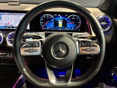 2023 Mercedes-BENZ GLB thumbnail 32