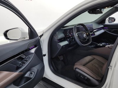2024 BMW 5 SERIES photo 10