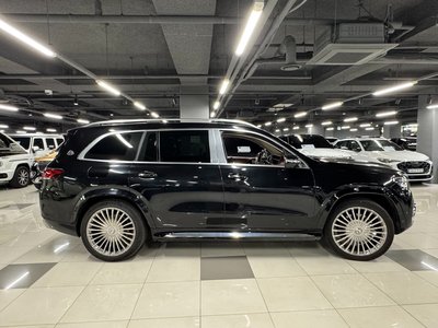 MERCEDES-BENZ GLS - 4