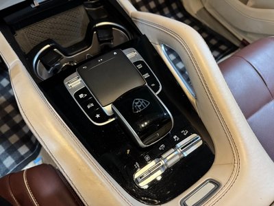 MERCEDES-BENZ GLS - 9