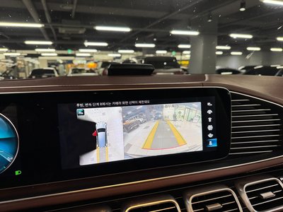 MERCEDES-BENZ GLS - 3