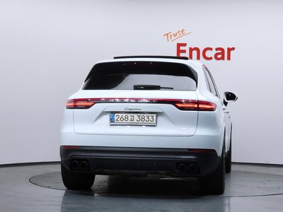 PORSCHE CAYENNE - 4