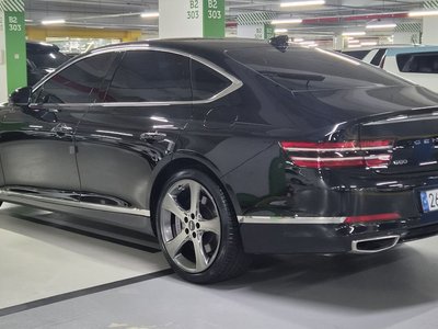 صورة 2 لـ 2023 GENESIS G80 (RG3)
