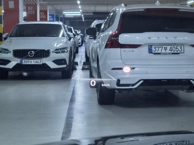 صورة 9 لـ 2023 GENESIS G80 (RG3)