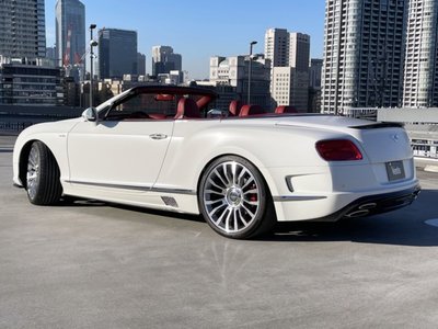 BENTLEY CONTINENTAL - 4