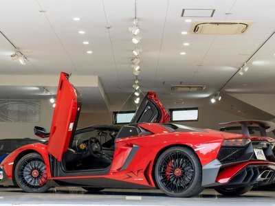 صورة 4 لـ 2016 LAMBORGHINI AVENTADOR ROADSTER
