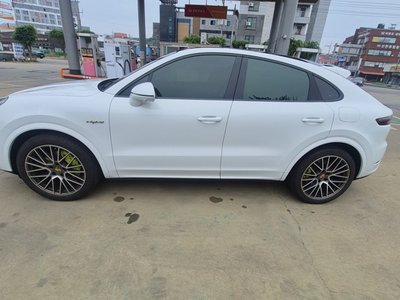 PORSCHE CAYENNE - 2