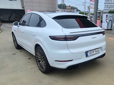 PORSCHE CAYENNE - 3