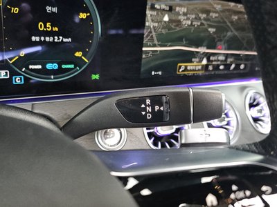 MERCEDES-BENZ CLS - 9