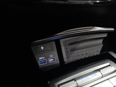 2023 Genesis G80 (RG3) thumbnail 16