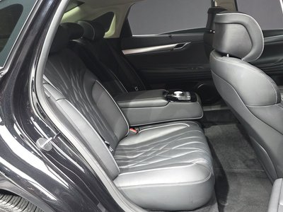 2023 Genesis G80 (RG3) thumbnail 18