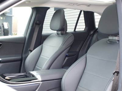 MERCEDES-BENZ GLC - 8