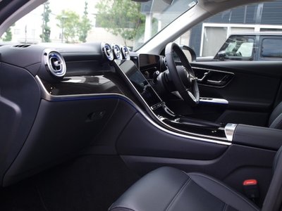 MERCEDES-BENZ GLC - 7