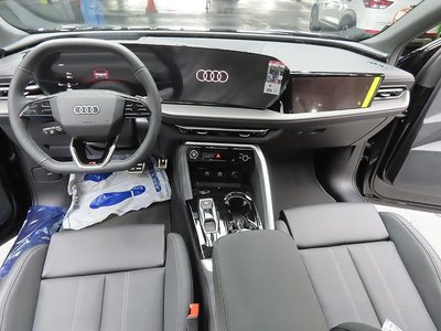 2025 AUDI Q5 photo 4