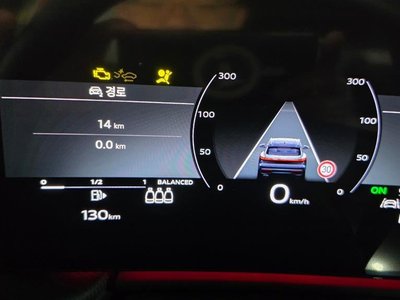 2025 AUDI Q5 photo 8