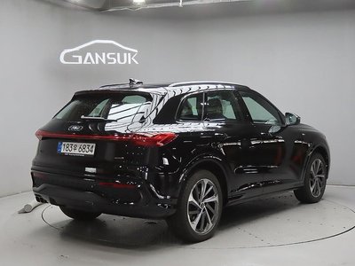 2025 AUDI Q5 photo 3