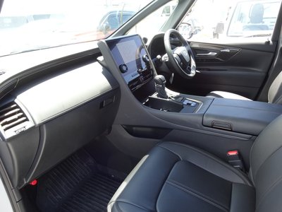 2025 Toyota ALPHARD — миниатюра 44