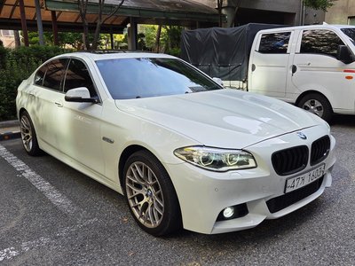 BMW 5 SERIES - 2