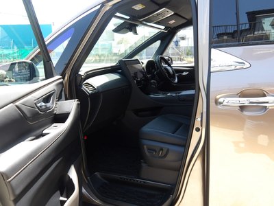 2025 TOYOTA ALPHARD 缩略图 19