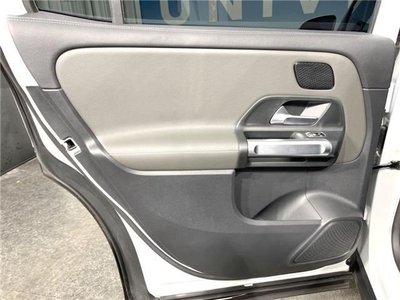 MERCEDES-BENZ GLB-CLASS - 10