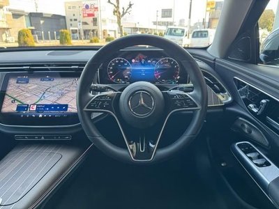 MERCEDES-BENZ E-CLASS - 4