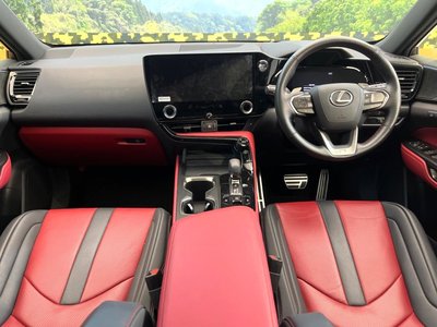 2023 Lexus NX photo 2