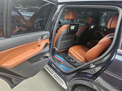 2022 BMW X7 照片 10